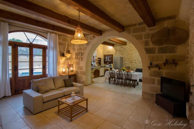 Villa Ta Lilly Xagħra Esterno foto